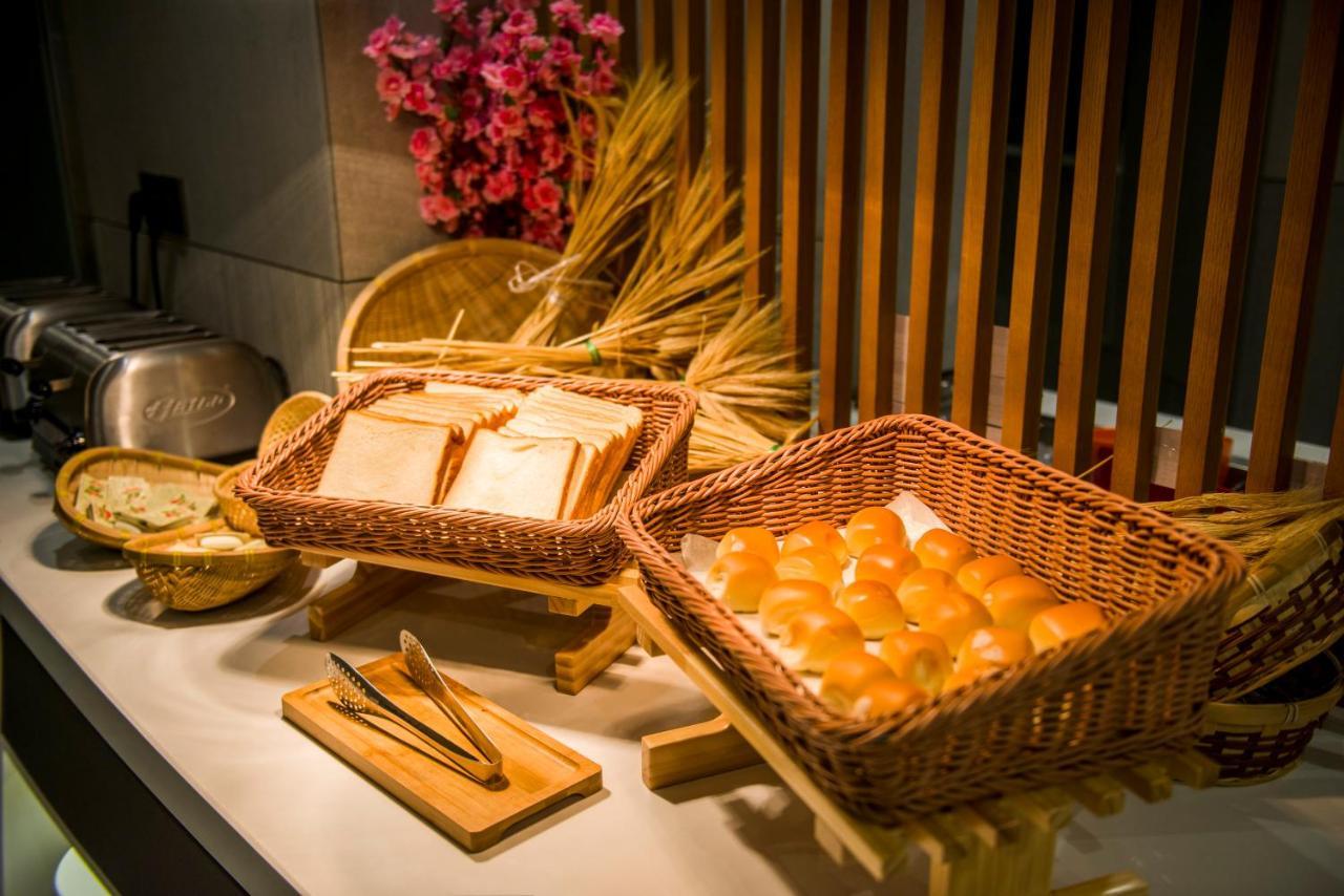 Holiday Inn Express Foshan Chancheng By Ihg Экстерьер фото