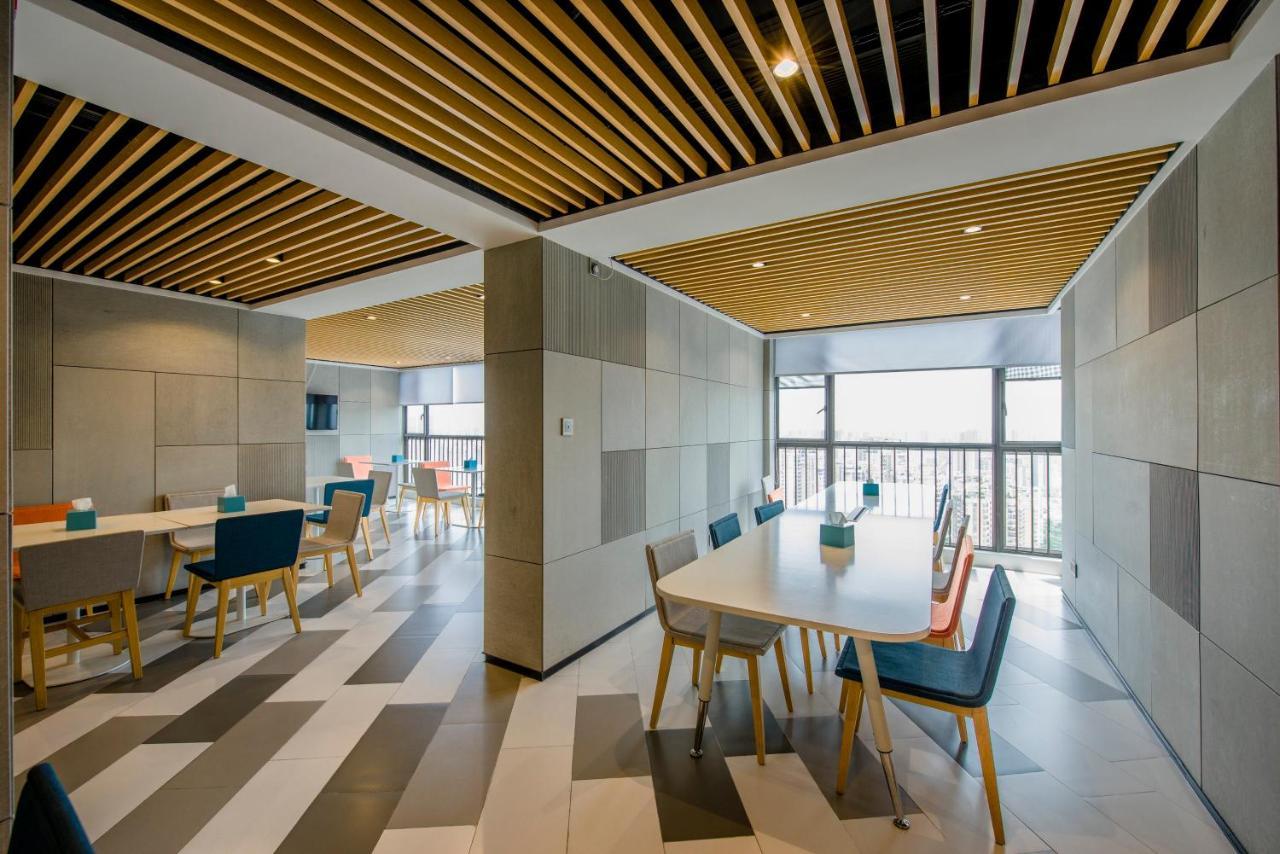 Holiday Inn Express Foshan Chancheng By Ihg Экстерьер фото